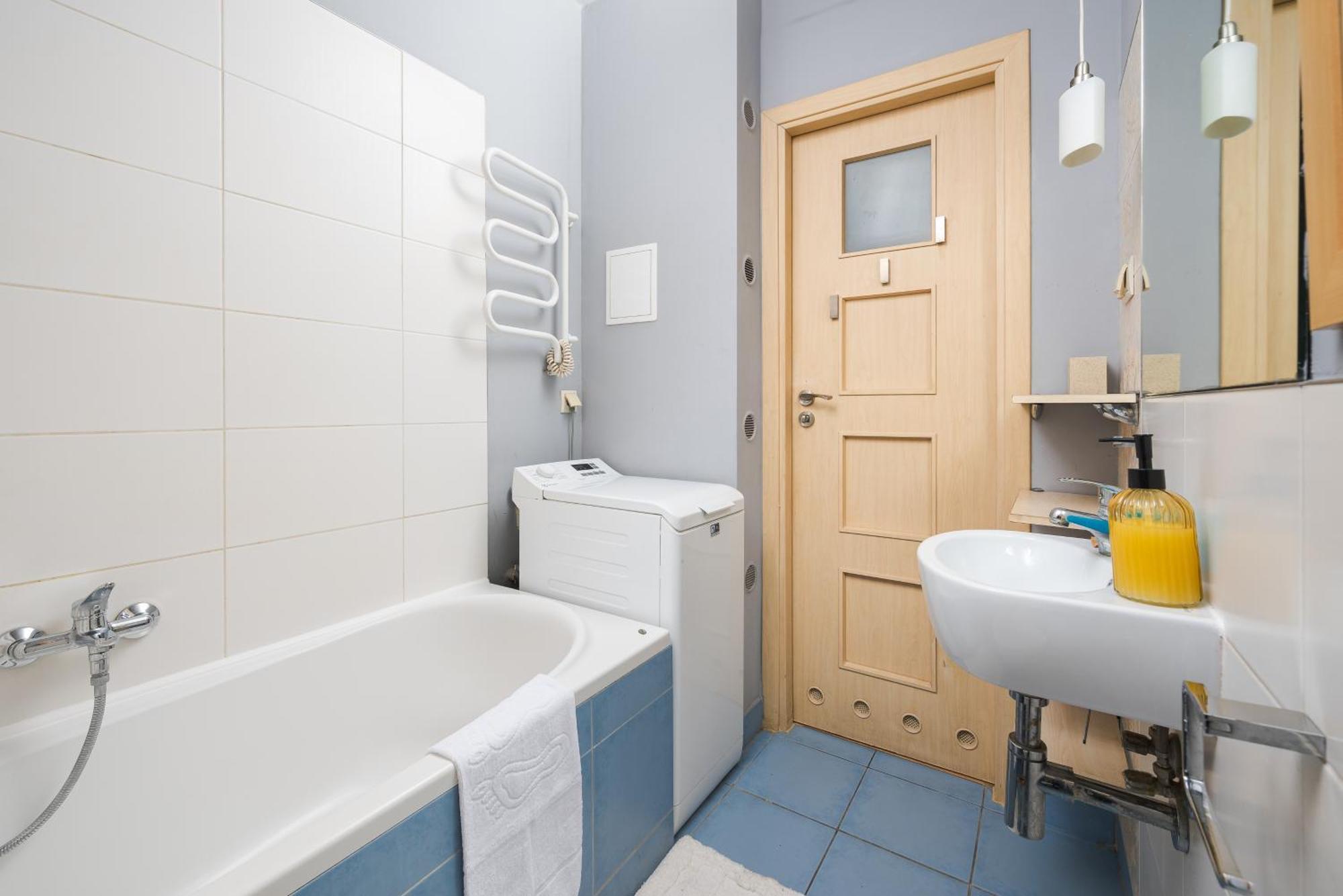 Stay With Friends In Warsaw Apartment Ngoại thất bức ảnh